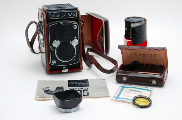 Appraisal: Yaschica camera with a dual format TLR by cm on