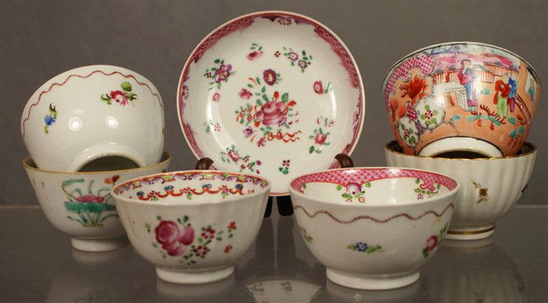 Appraisal: Chinese Export porcelain handleless cups with one saucer enameled floral