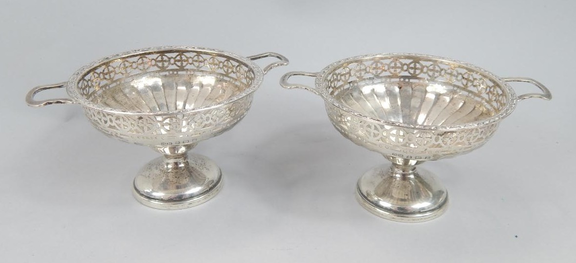 Appraisal: A pair of George VI silver bon bon baskets each