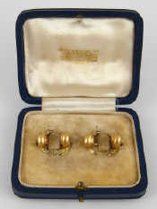 Appraisal: A fine pair of French hallmarked carat gold cufflinks designed