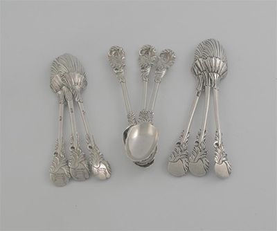 Appraisal: A set of six George II teaspoons with shell bowls