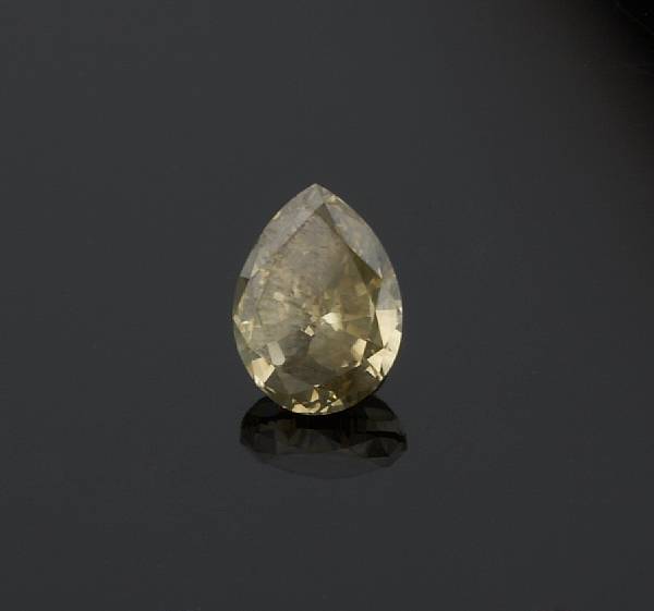 Appraisal: An unmounted colored diamond the pear-shaped diamond weighing carats not