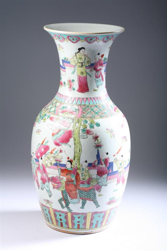 Appraisal: CHINESE FAMILLE ROSE PORCELAIN VASE Late th century Figural decoration