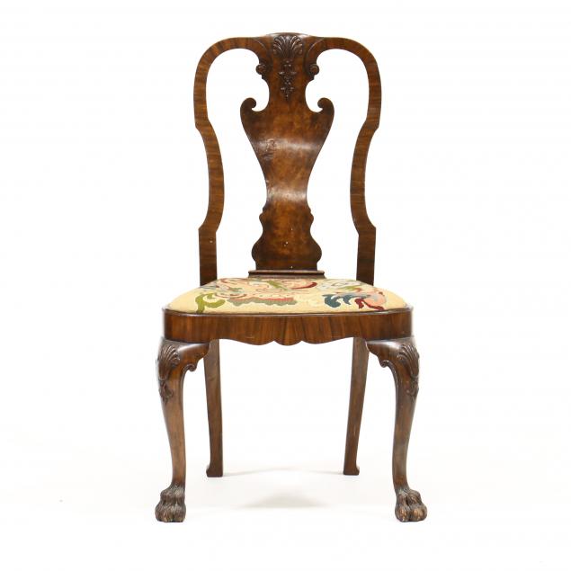 Appraisal: AN ANTIQUE GEORGIAN STYLE CARVED MAHOGANY SIDE CHAIR Mid th