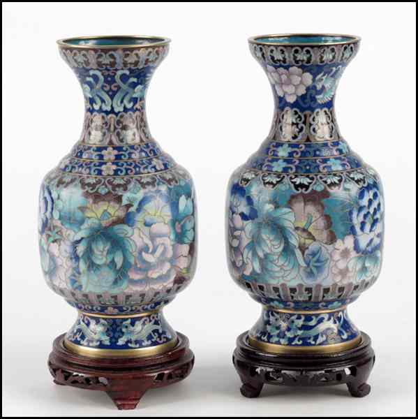 Appraisal: PAIR OF CLOISONNE VASES Raised on '' wood bases Vase