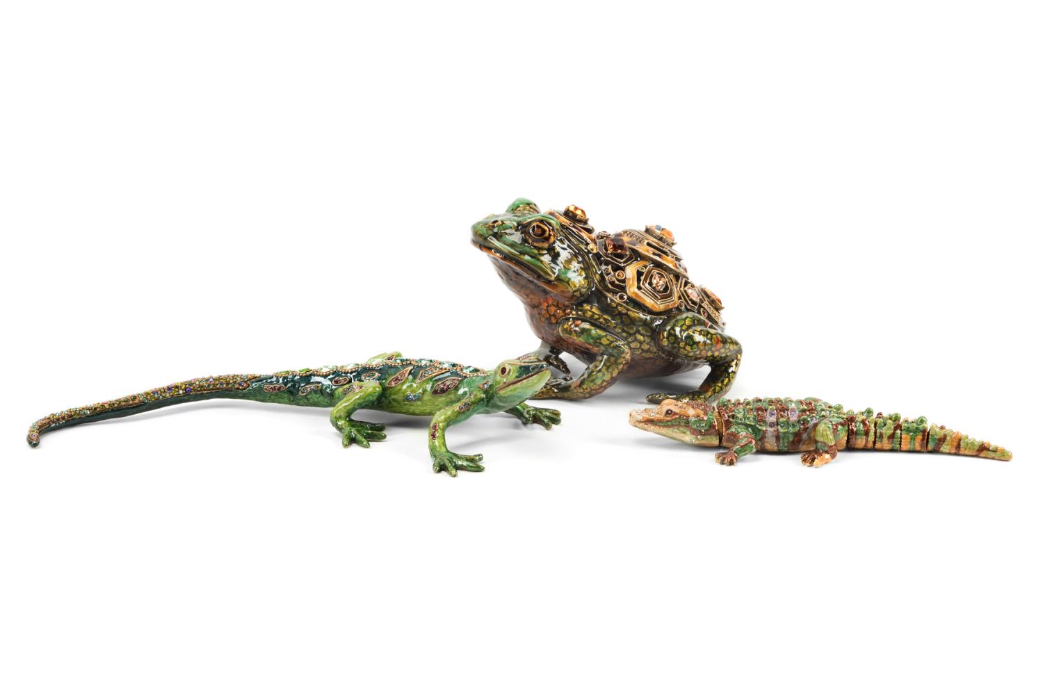 Appraisal: PCS JAY STRONGWATER AMPHIBIAN REPTILE FIGURINES Three Jay Strongwater American