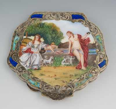 Appraisal: An Italian Silver and Enamel Compact An standard silver compact