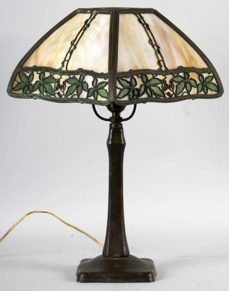 Appraisal: Handel Table Lamp Description Filigree metal and slag glass square