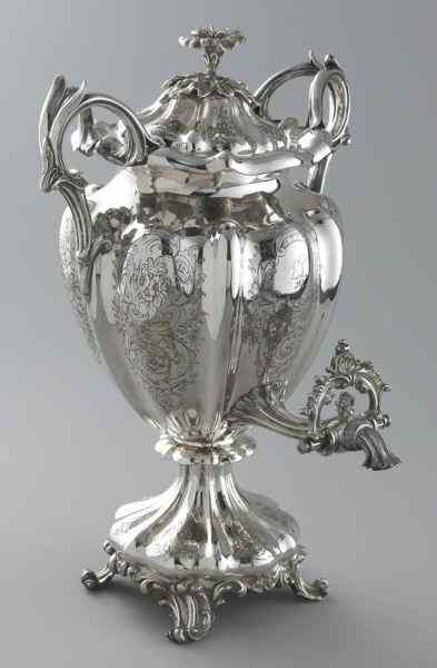 Appraisal: Elkington and Co silver plate hot water pot the lid