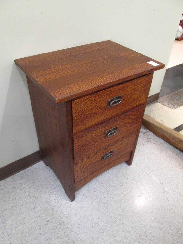 Appraisal: CRAFTSMAN STYLE OAK NIGHTSTAND Warren Hile Studios Mission Concepts Line