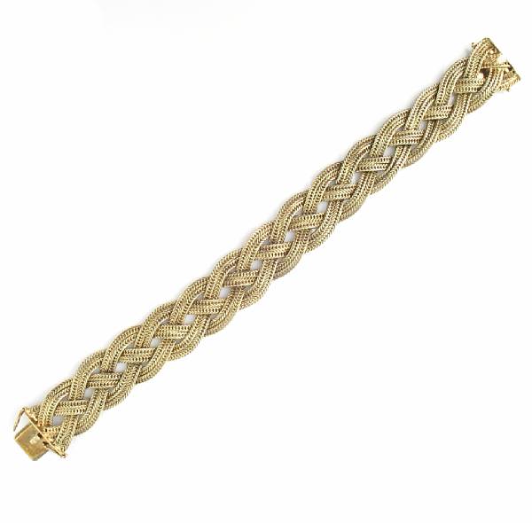 Appraisal: A k gold foxtail bracelet grams