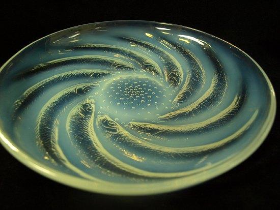 Appraisal: A Lalique 'Poissons' dish in opalescent and clear glass the