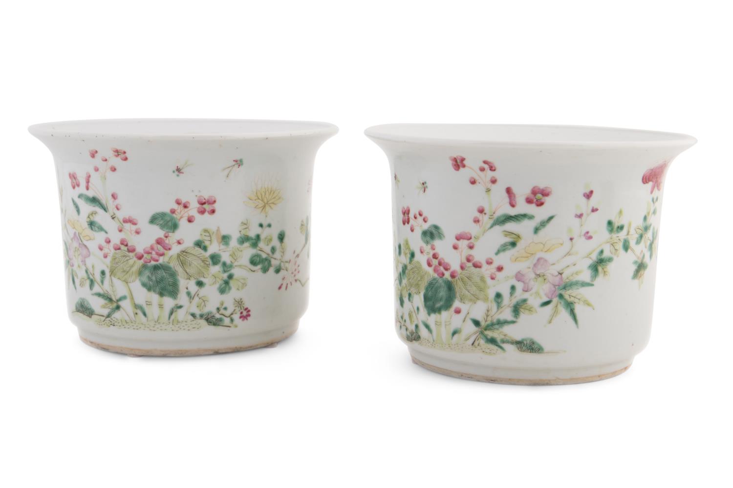 Appraisal: PAIR CHINESE FAMILLE ROSE FLORAL CACHE POTS Pair of Chinese