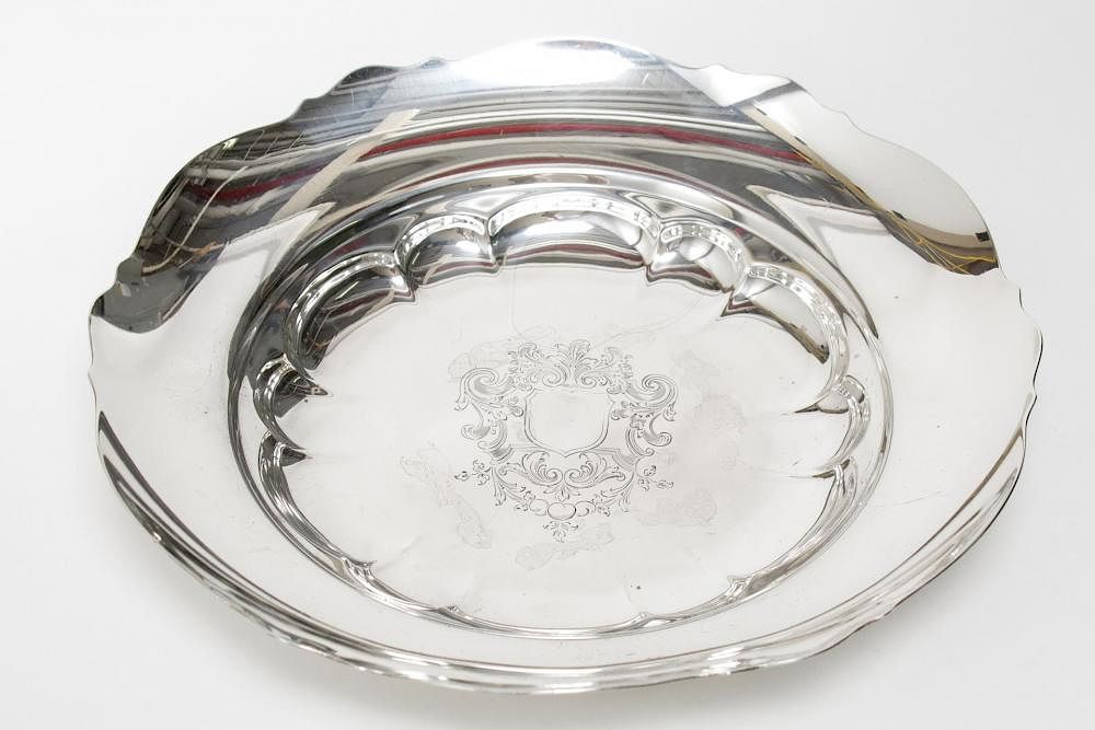 Appraisal: Gorham Sterling Silver Standish Scalloped Dish Vintage Gorham sterling silver