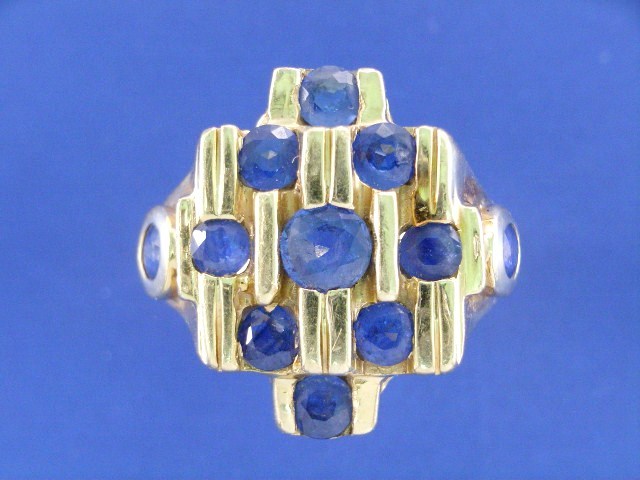 Appraisal: An ct gold sapphire set geometric design dress ring ring