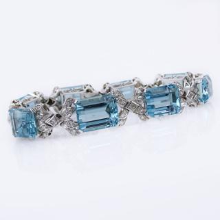 Appraisal: Vintage Art Deco style Approx Carat Graduated Emerald Cut Aquamarine