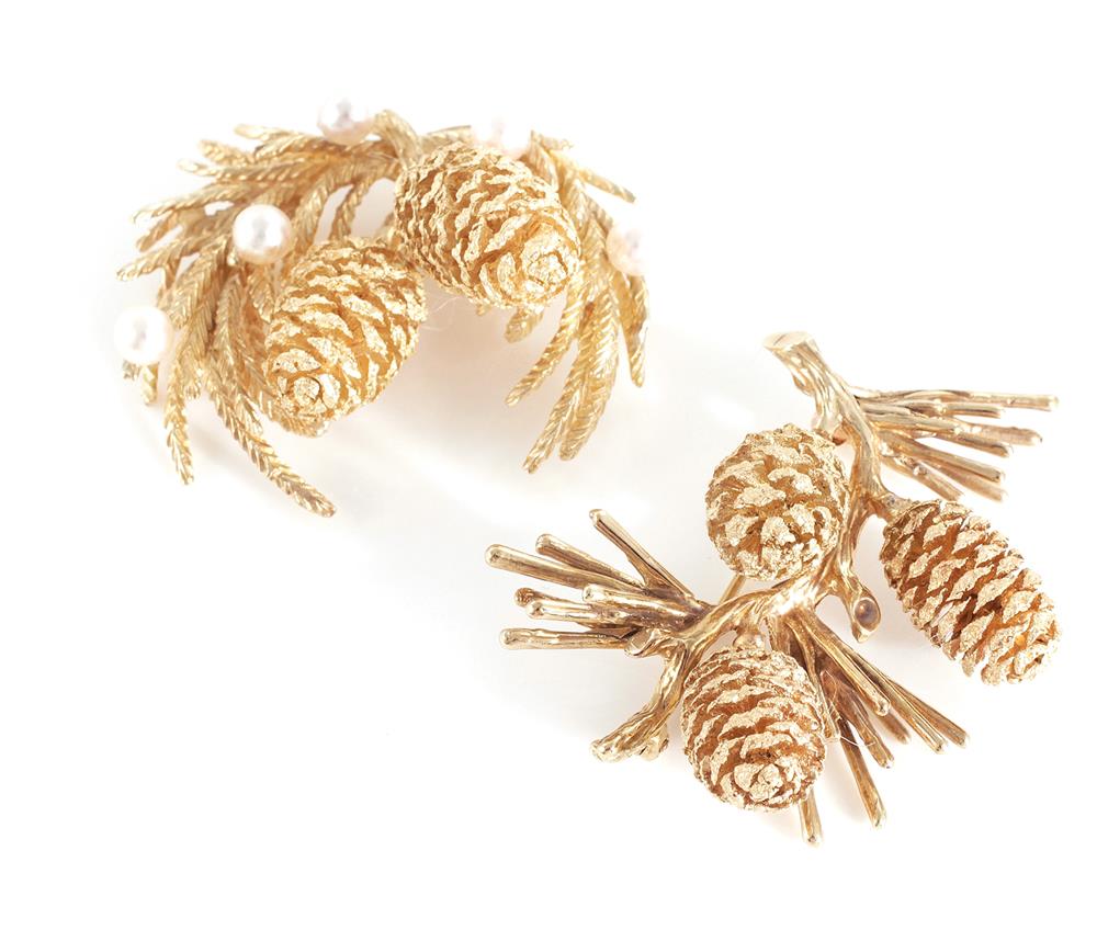 Appraisal: Gold pine cone and branch brooches K gold pine branches