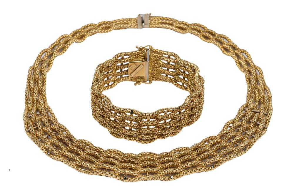 Appraisal: KARAT ITALIAN YELLOW GOLD JEWELRY SUITEcomprising a necklace and bracelet