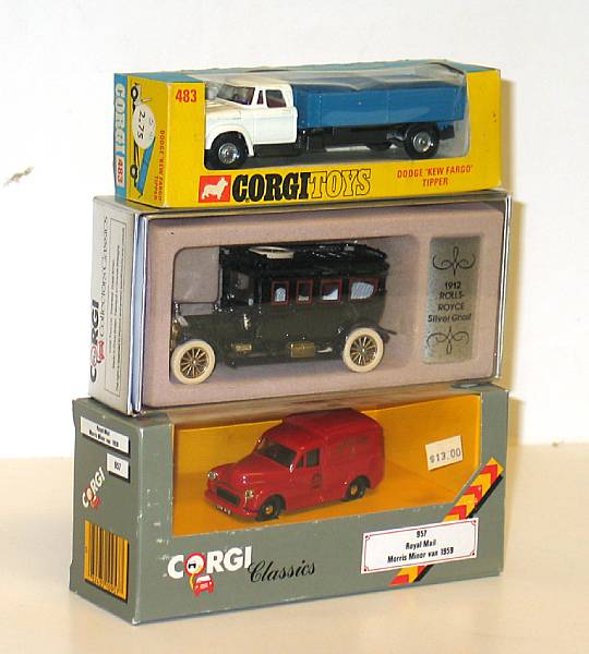 Appraisal: Corgi rd Scale Boxed Vehicles Lot includes Corgi England metal