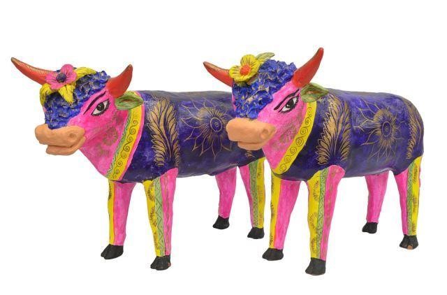 Appraisal: lot of Large paint decorated pottery nativity bulls in the