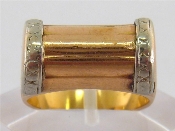 Appraisal: An Art Deco carat two colour gold ring the shank