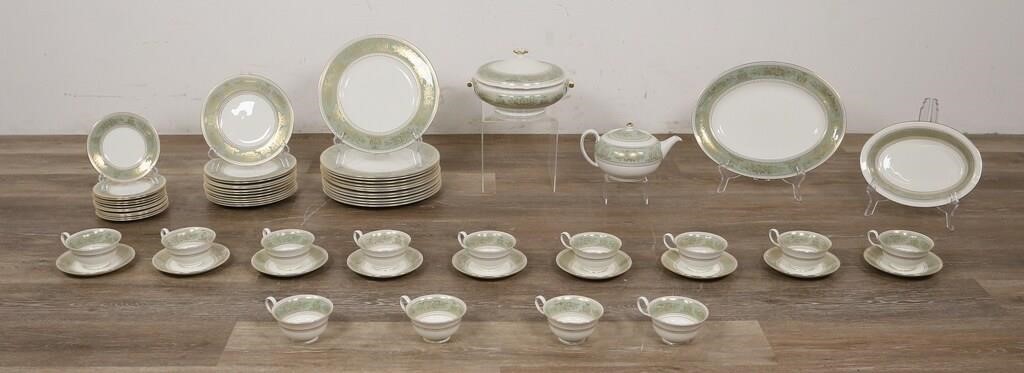 Appraisal: pieces Wedgwood china in the pattern Columbia Gold Sage Green