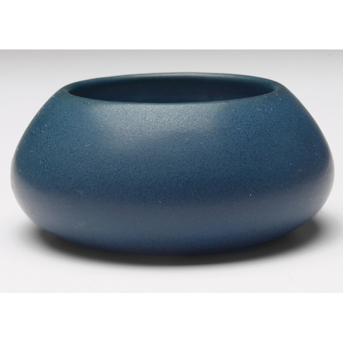 Appraisal: Marblehead vase low shape covered in a blue matte glaze