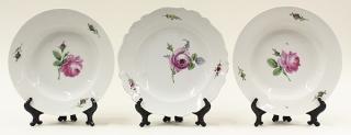 Appraisal: lot of Group of early hand painted Meissen plates late