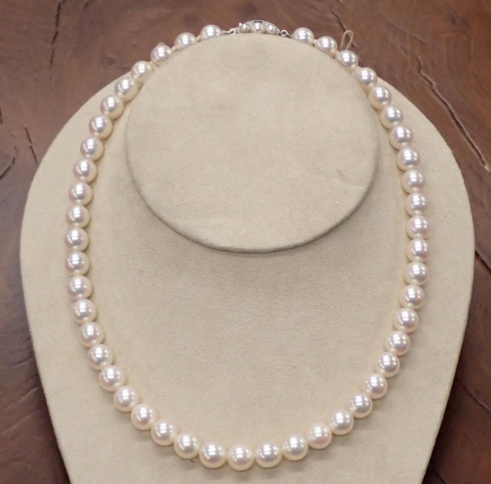 Appraisal: CHOKER LENGTH PEARL AND FOURTEEN KARAT GOLD NECKLACE The -