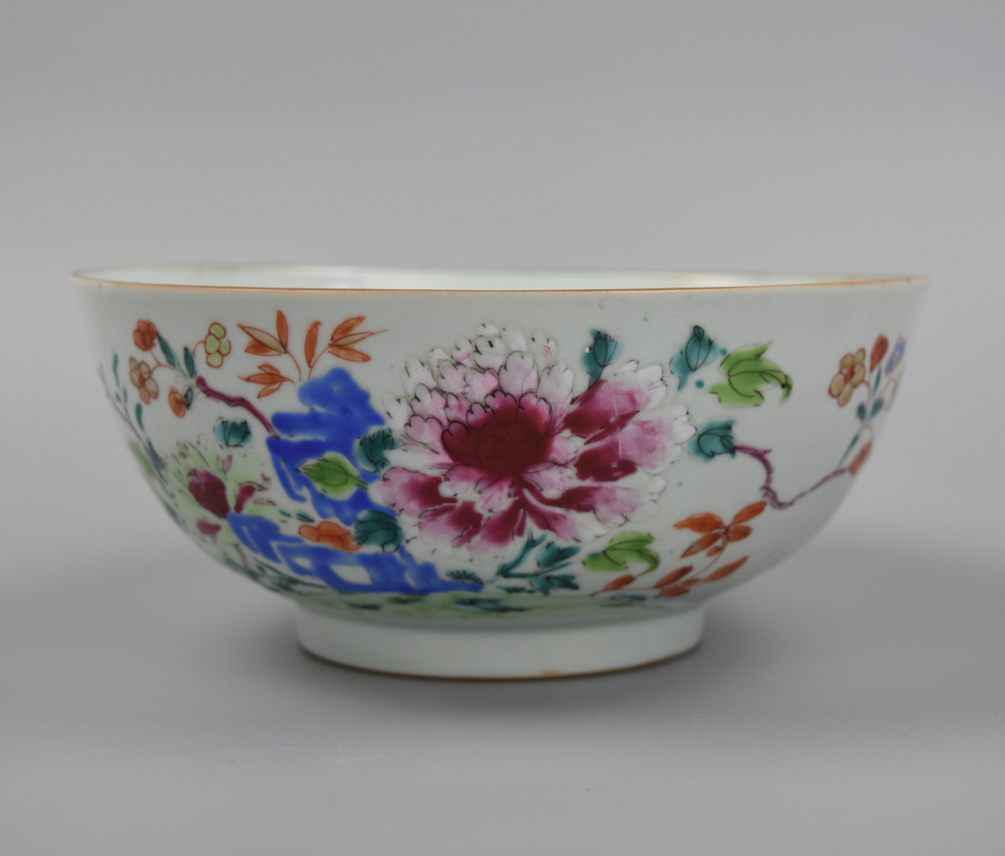 Appraisal: CHINESE FAMILLE ROSE PUNCH BOWL TH C A Chinese porcelain