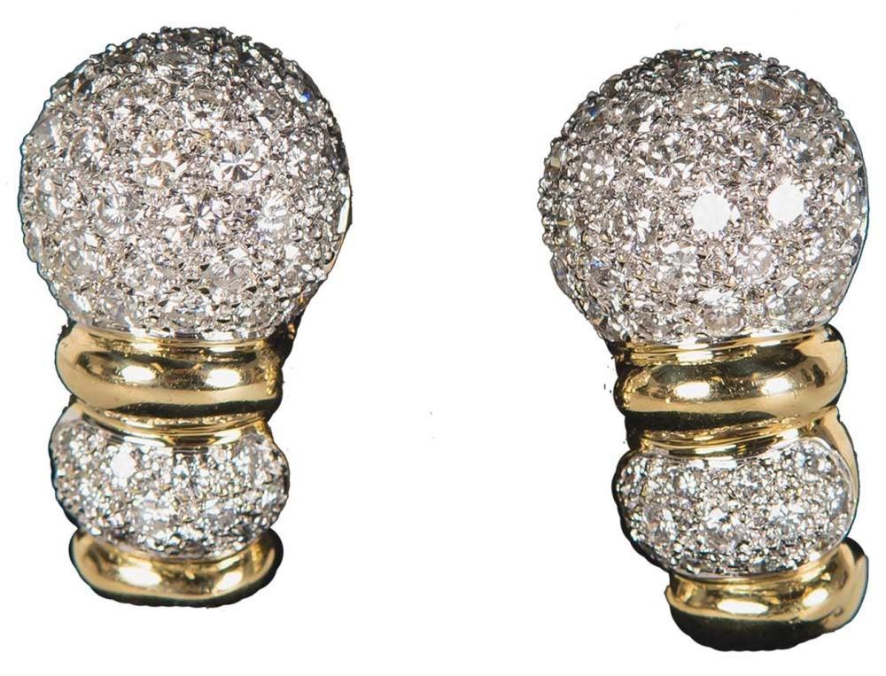 Appraisal: PAIR OF KARAT DIAMOND EARRINGSstamped k containing full cut diamonds