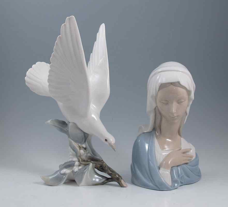 Appraisal: LLADRO TURTLE DOVE AND MADONNA TURTLE DOVE glazed Fulgencio Garcia