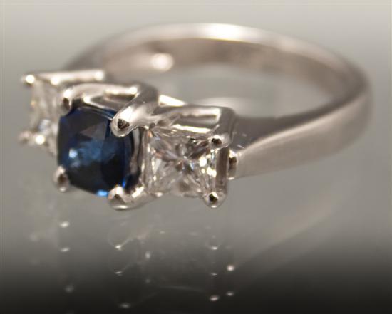 Appraisal: Lady's K white gold diamond and sapphire ring diamonds approximately