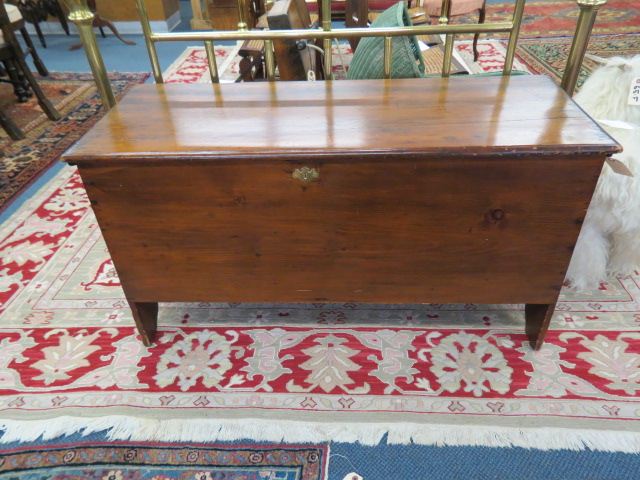 Appraisal: th Century Blanket Chest lift top interior side compartment wide