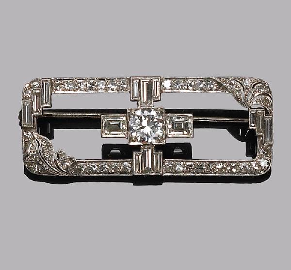 Appraisal: An art deco diamond brooch circa estimated total diamond weight