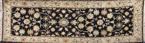 Appraisal: Fine Indo Mahal rug ' x ' EST