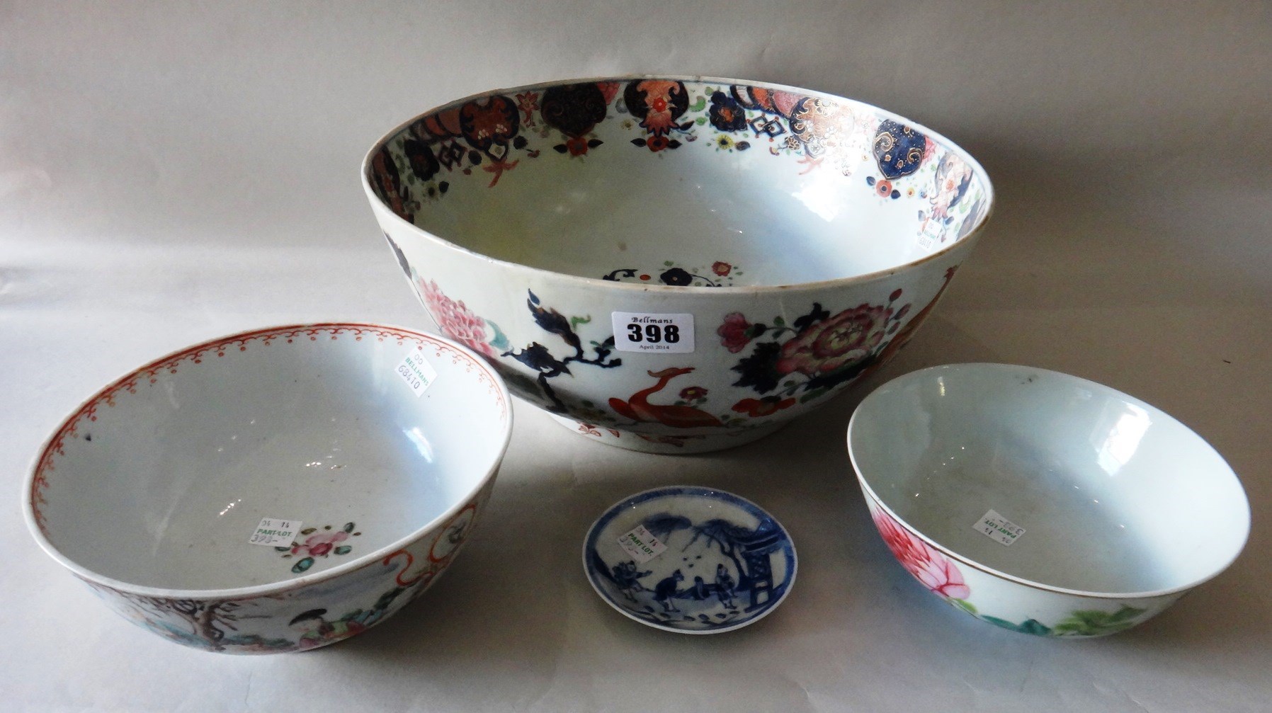 Appraisal: A group of Chinese porcelain th century and later comprising