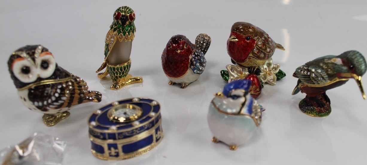 Appraisal: Hidden Treasures enamelled birds and a clock trinket box