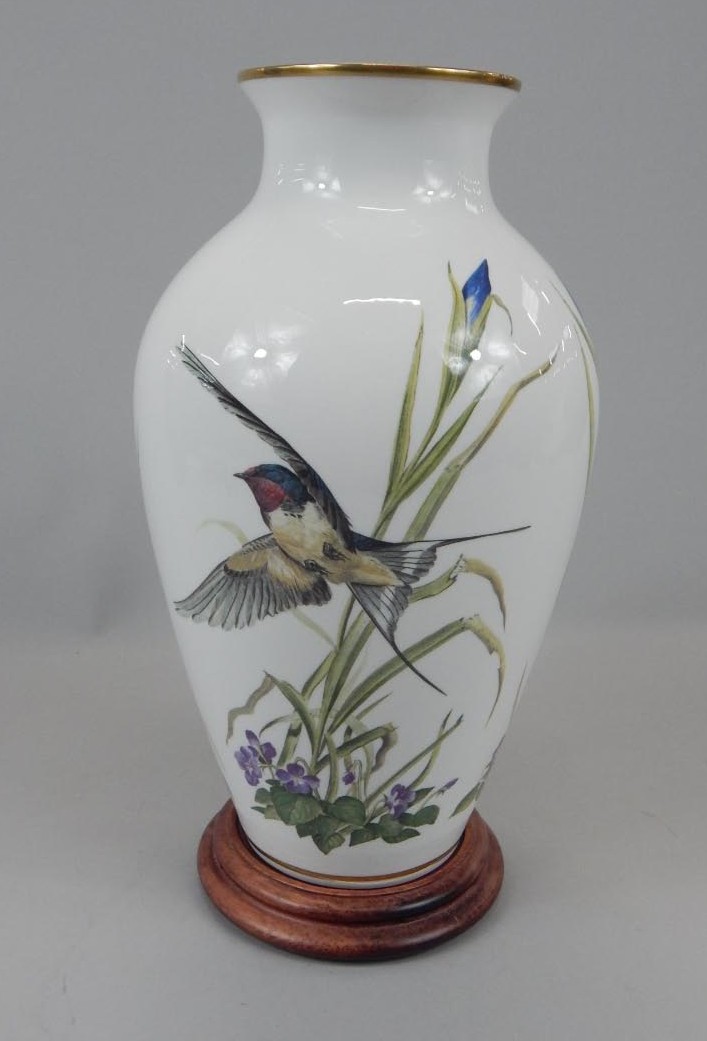 Appraisal: A Franklin porcelain vase decorated with meadowland birds cm high