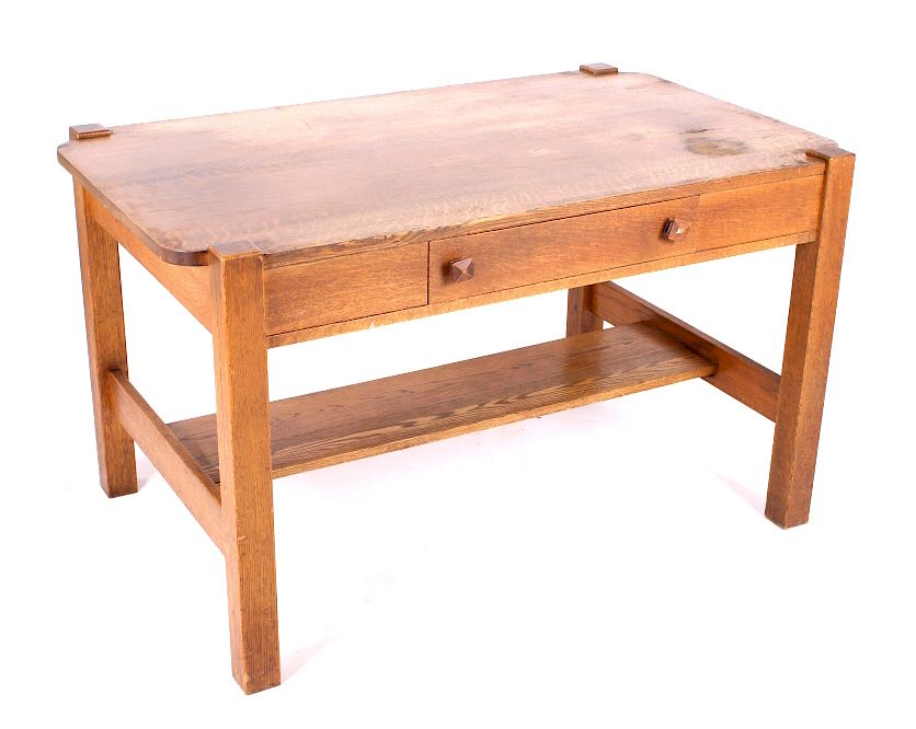 Appraisal: Wolverine MFG Co Oak Library Table c - For bidding