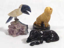 Appraisal: A mixed lot comprising a gemstone carving of a toucan