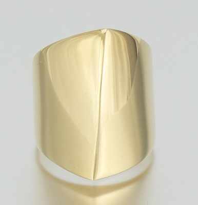 Appraisal: A Ladies' k Gold Ring k yellow gold geometric design