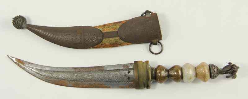 Appraisal: Persian Dagger circa curved blade with etched scroll motif and