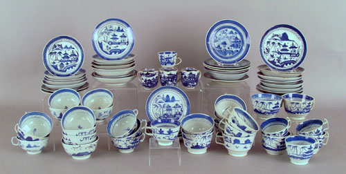 Appraisal: Group of Canton cups and saucers