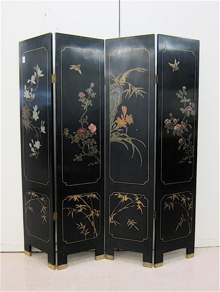 Appraisal: CHINESE FOUR-PANEL FLOOR SCREEN one side featuring a scene of