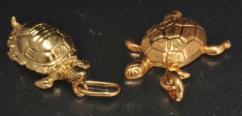 Appraisal: Lot of K Y Gold Turtle Charms Description Weight dwt