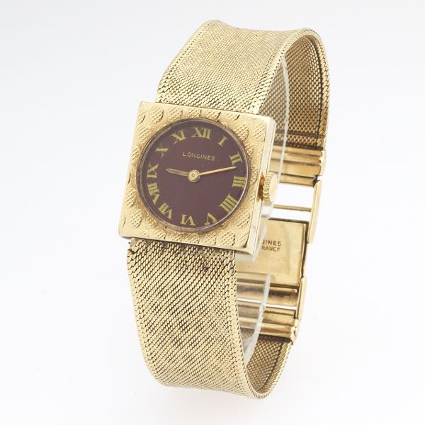 Appraisal: LONGINGS GENTLEMAN'S K GOLD WATCH WITH BAND CA 'S mm