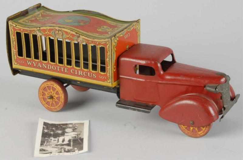 Appraisal: Pressed Steel Wyandotte Circus Truck Toy Description Original back gate