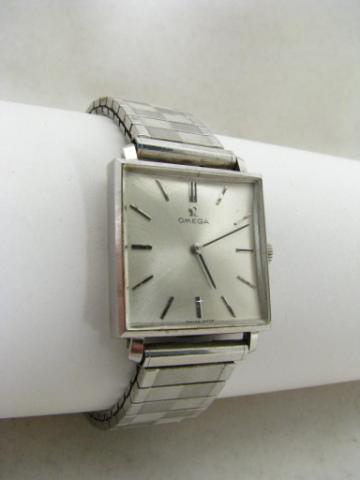 Appraisal: Gent's Omega K white gold vintage wristwatch Swiss movement stainless