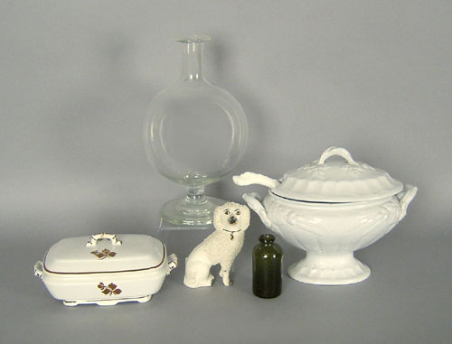 Appraisal: Three misc pcs of porcelain mid th c to include